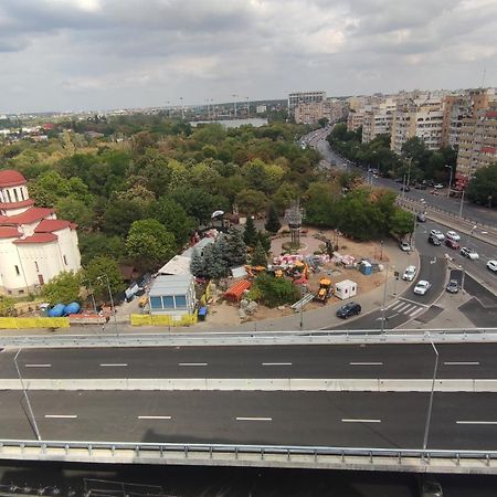 Lake And Park View Residence Бухарест Экстерьер фото